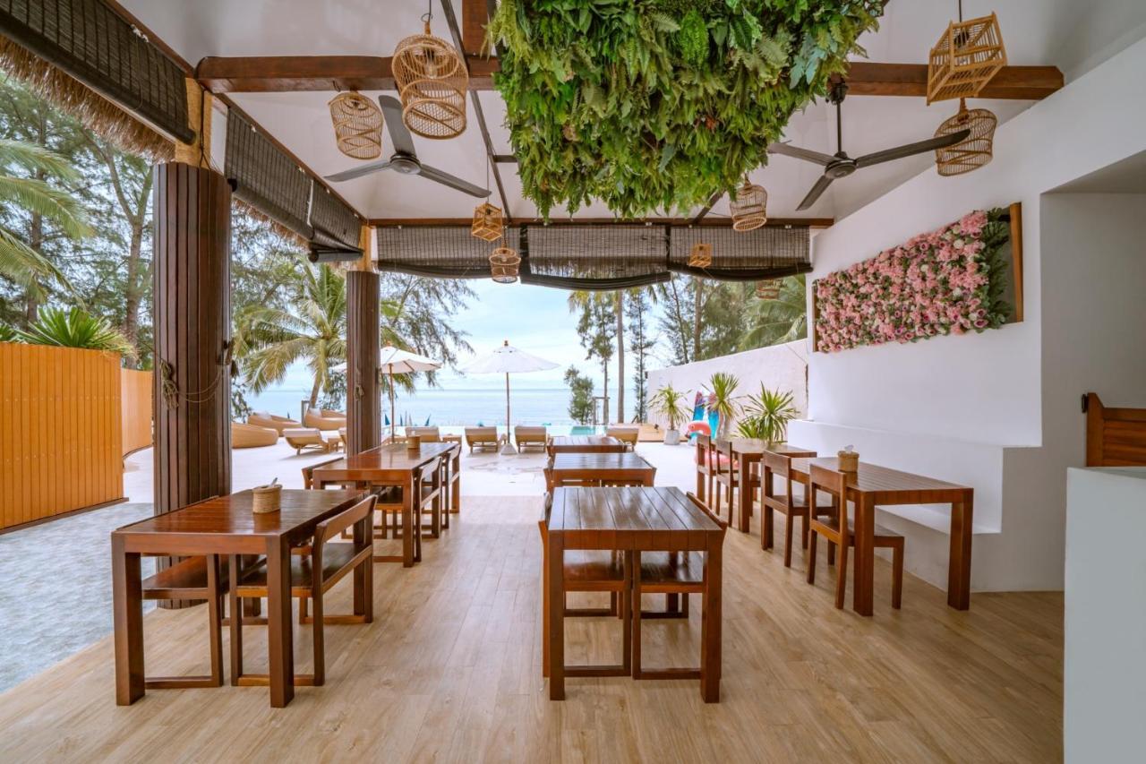 Resto Sea Resort - Baan Krut Prachuap Khiri Khan Extérieur photo